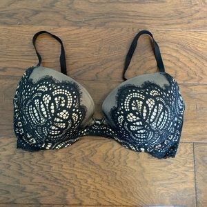 Victoria’s Secret Dream Angels Push Up Bra 34DD